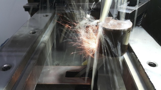 CNC üreticileri modern üretim ekosisteminde önemli oyuncular. CNC makinelerini ve teknolojilerini etkinleştirmek için uzmanlıkları farklı endüstri arasında yenilemeyi sürükleyen yüksek kaliteli, kesinlikle yapılmış ürünler üretmesine yaratır.